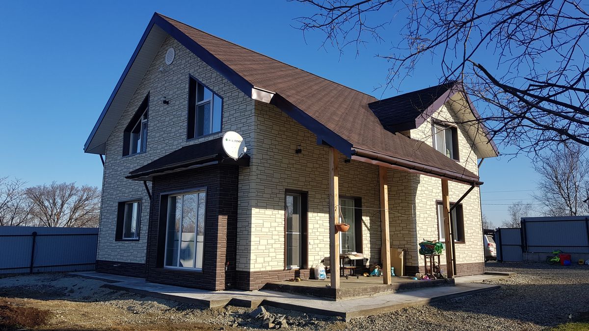 Частный дом под ключ, г. Артём, 180 м², 2019 год